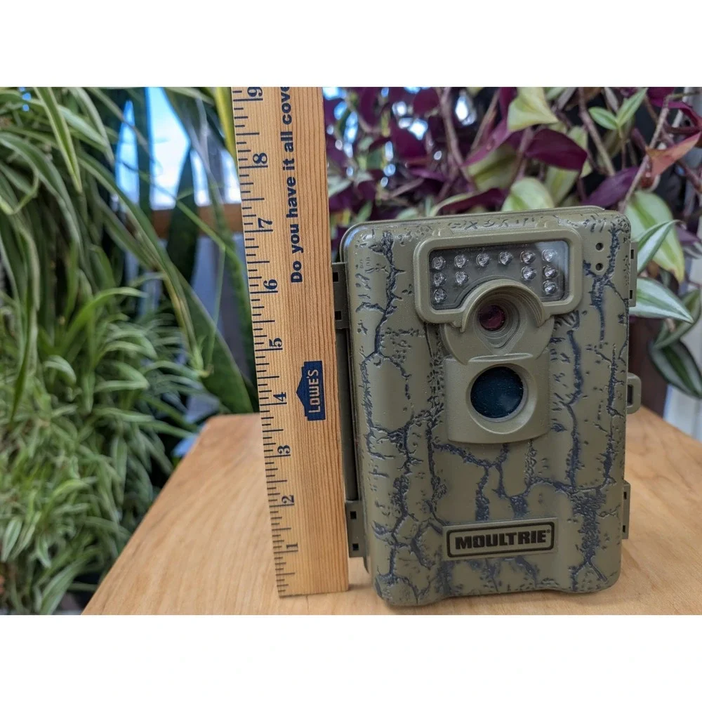 Moultrie A-5 Digital Game Camera 5.0 MP Low Glow Nighttime 50 Ft.